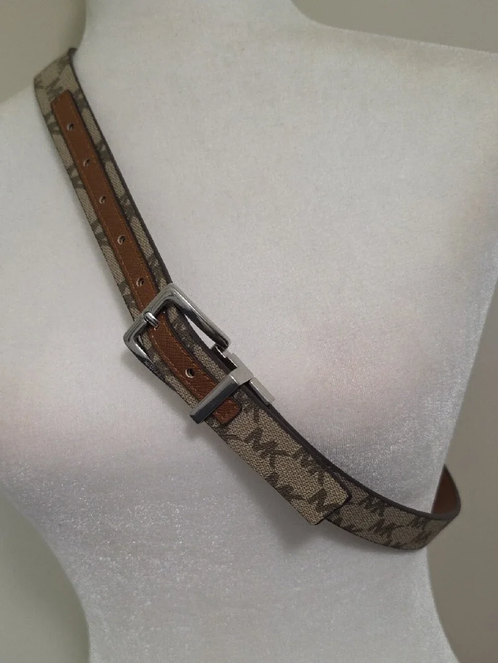 Michael Kors Reversible Signature MK Monogram Narrow Belt - Size Medium M (41